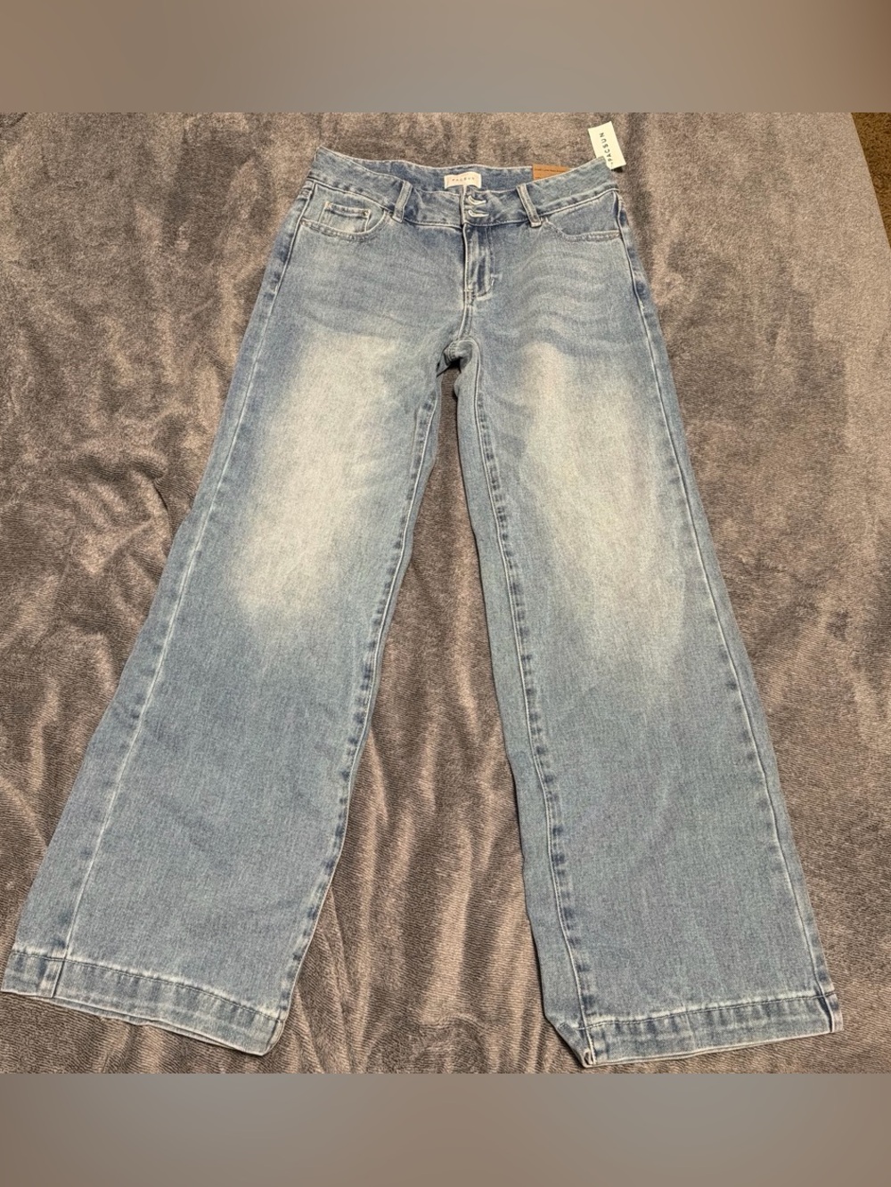 PacSun Light Wash Men’s Relaxed Jeans - Casey Baggy